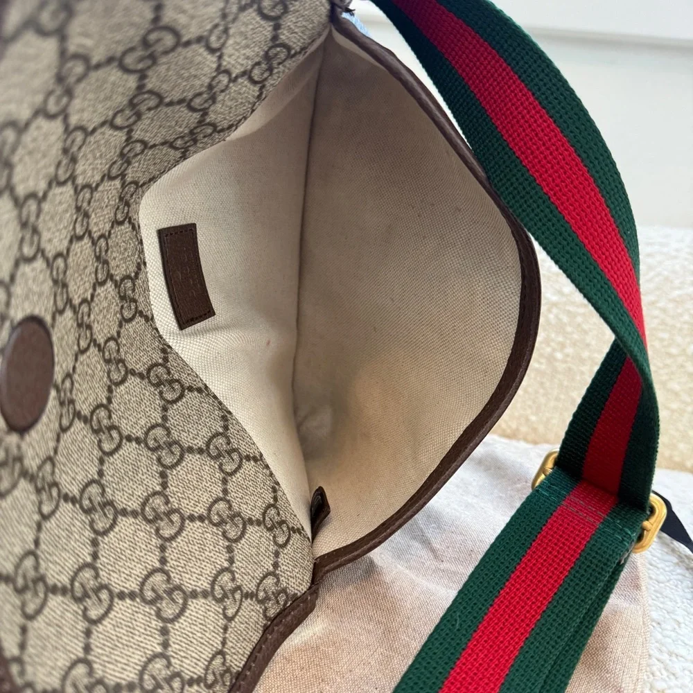 Gucci Beige + Brown Belt Bag with Green + Red Strap Purse Crossbody Fannypack